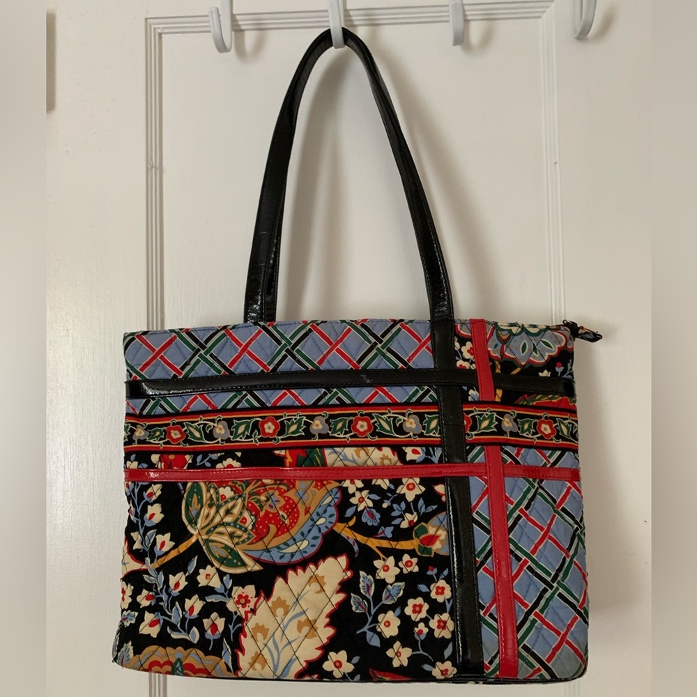 Vera  Bradley Versailles shoulder bag